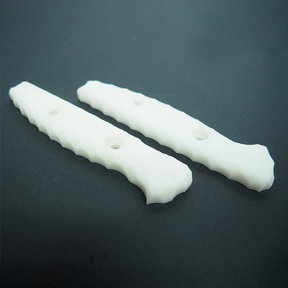 FRP_handle_of_Prominence_MH-001/MH-001_LH(with_screws)_Hand-Hammered/White(Unpainted)_Size-M_(0.89″/22.6mm)_(International_Price;Outside_JAPAN)